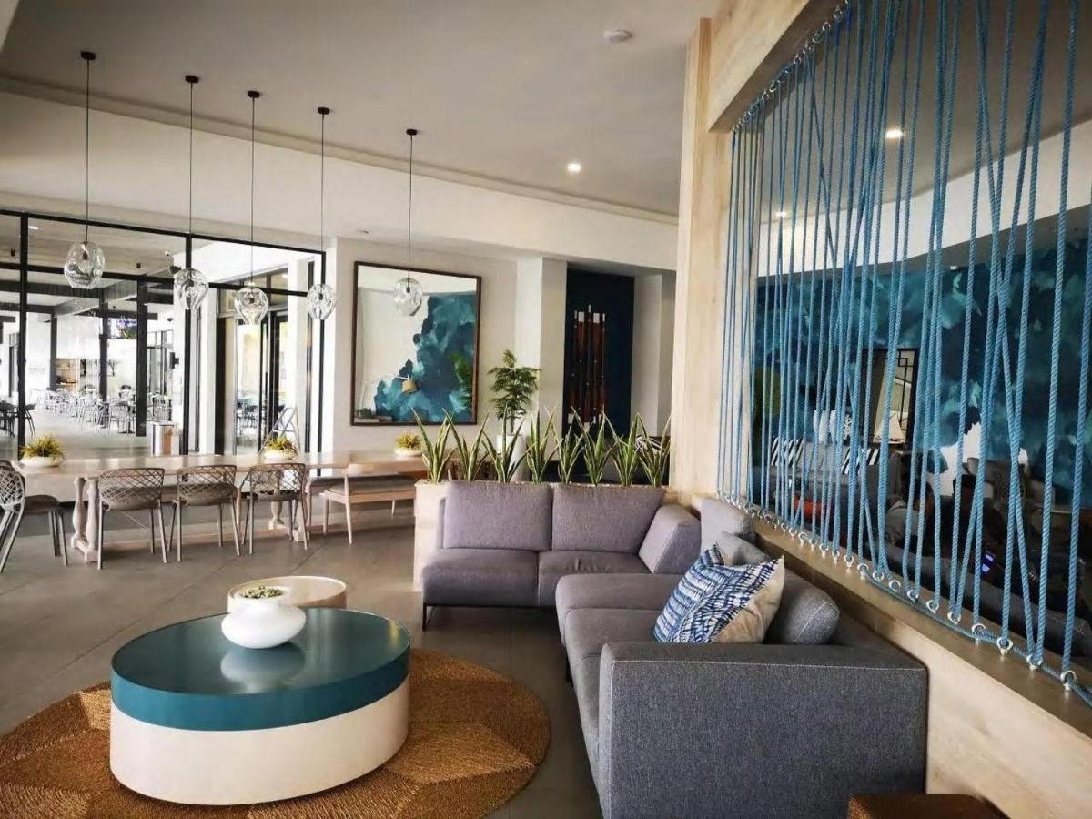 The Blyde Crystal Lagoon Apartment